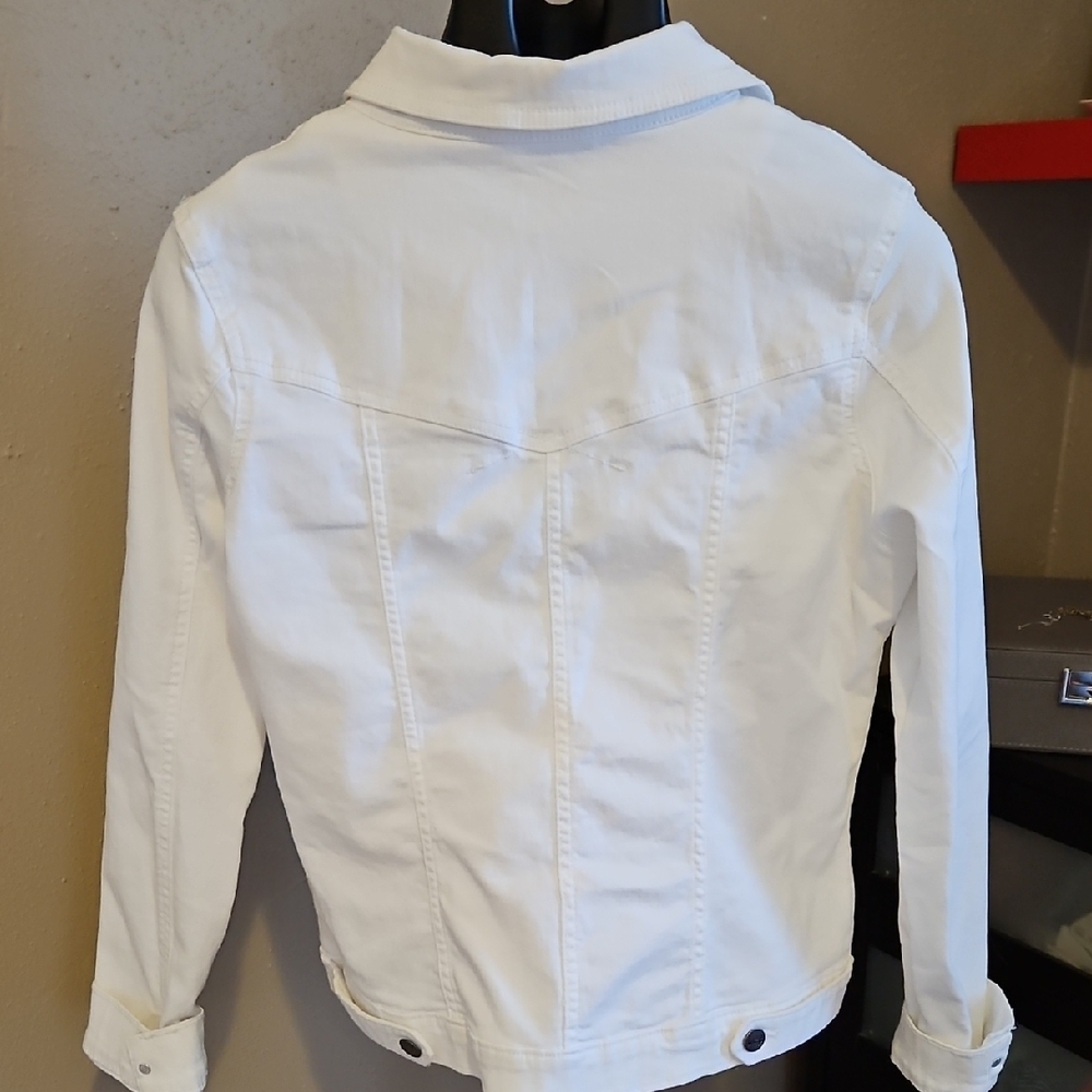 Lee Women's White Jean Jacket - Picture 5 of 8
